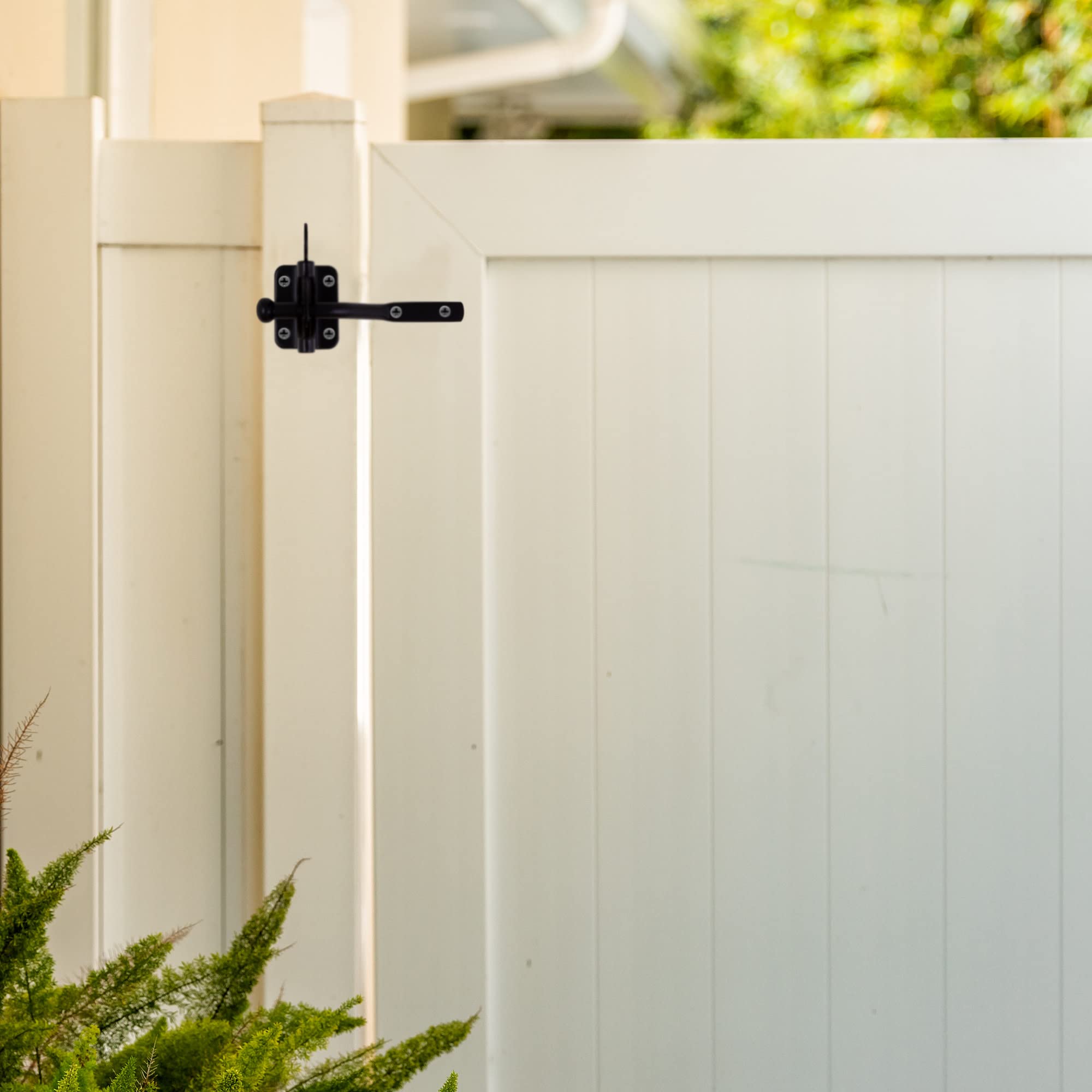 Design House 189407-MB Self-Locking Heavy Duty Gate Latch 2-Pack Matte Black - Image 6