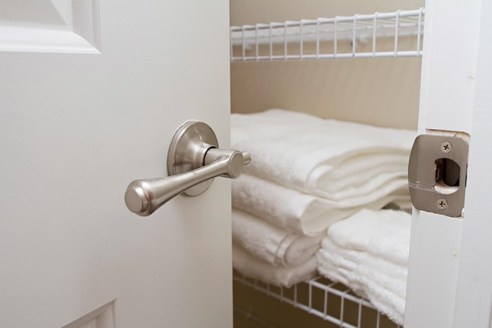 Design House 755413 Ironwood Passage Hall and Closet Door Lever Satin Nickel - Image 3